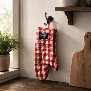 Kay Dee Designs Red Gingham Oven Mitt – Quilted Cotton – Farmhouse Kitchen